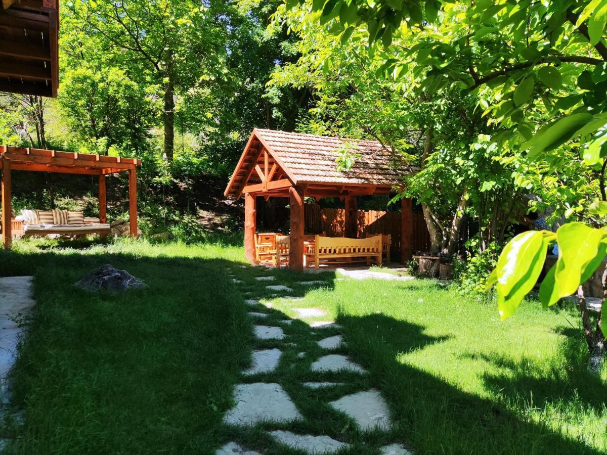 Getahovit Resort Idschewan Exterior foto