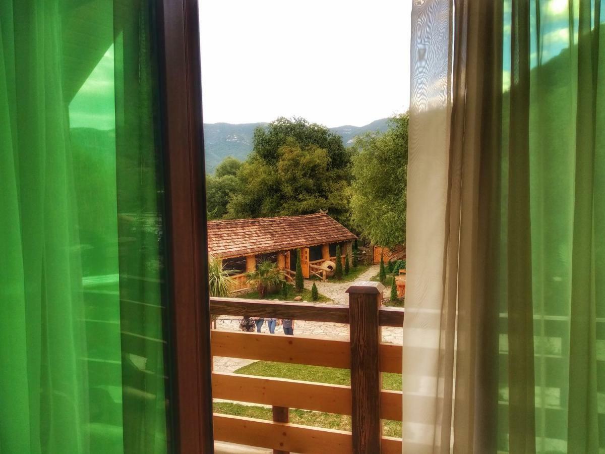 Getahovit Resort Idschewan Exterior foto